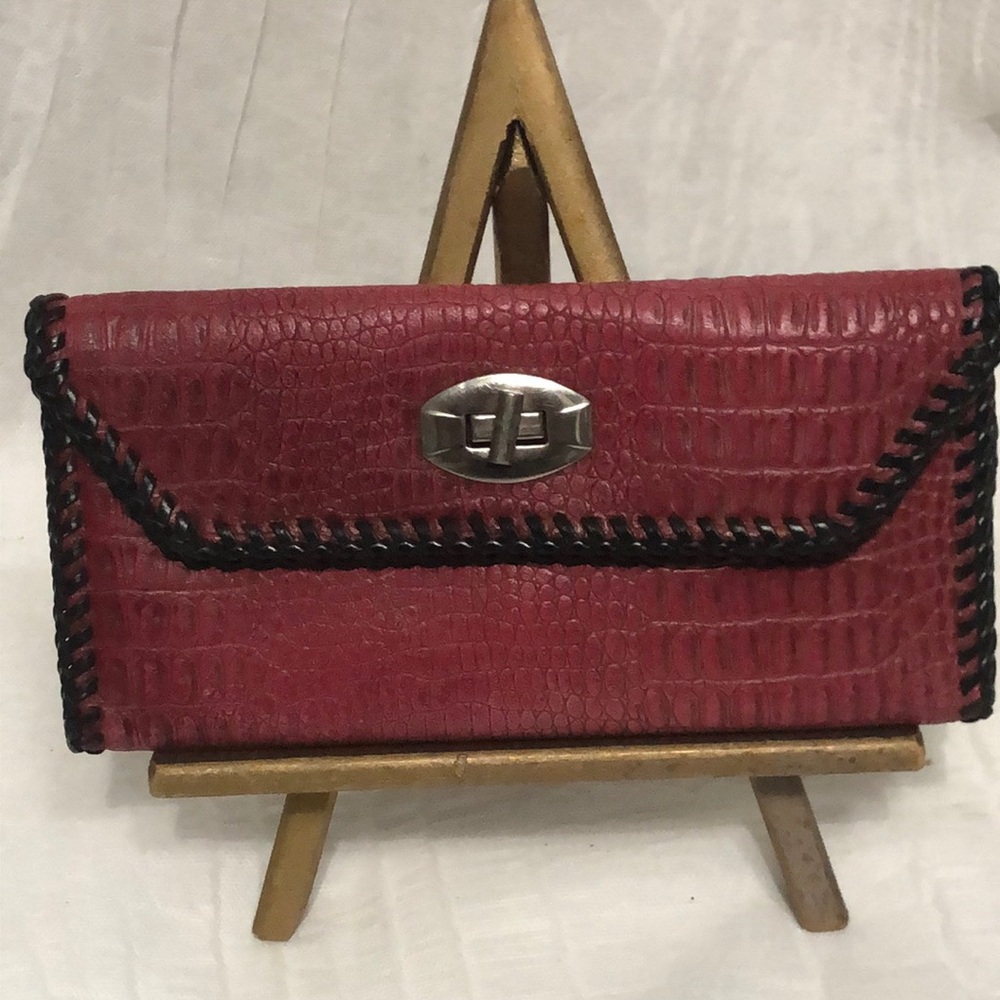 Vintage Tooled Leather Croc-Embossed Clutch Wallet